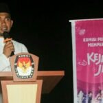 Edukasi Pendidikan Pemilih, KPU Touna Gelar Nonton Bareng Bersama 150 Santri Dan Santriwati Dipondok Pesantren Alkhairaat Bantuga