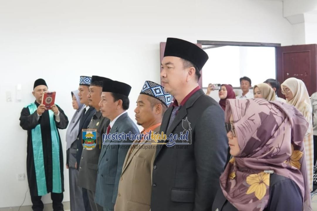 085E759A-F03F-489A-84BC-3B81786F8590