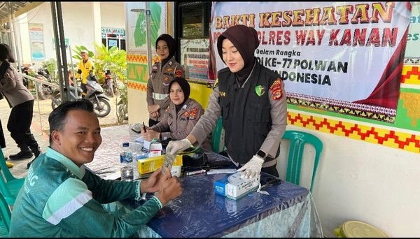 hari-jadi-ke-77-polres-way-kanan-gelar-bakti-kesehatan-di-puskemas-blambangan-umpu